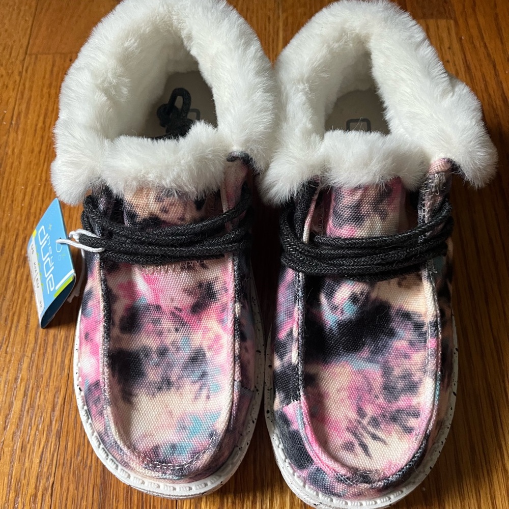 Hey Dude Tie-Dye Faux Fur Lined Shoes